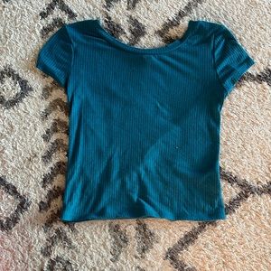 Blue crop top barley worn, a small but fits like a xs, super soft